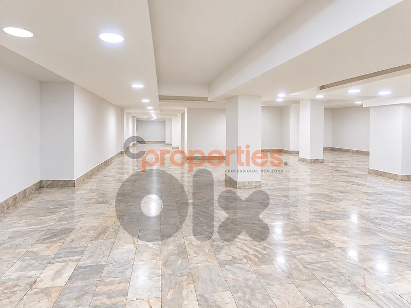Showroom For Rent In Boulevard-CPHJ88-صالة عرض للإيجار في البوليڤار