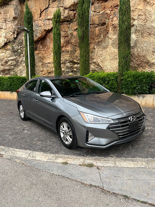Hyundai Elantra 2019