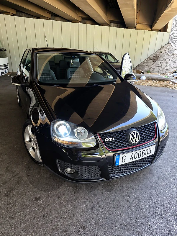 Volkswagen GTI 2009 Mk5