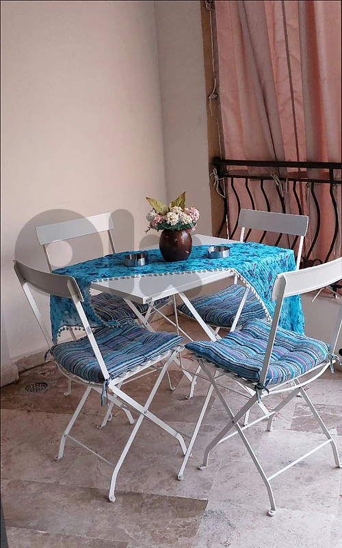 4 chairs with table