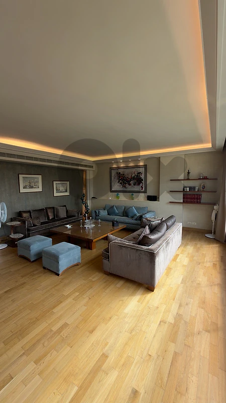 دوبلكس فخم للبيع في الاشرفية luxury duplex for sale in achrafieh