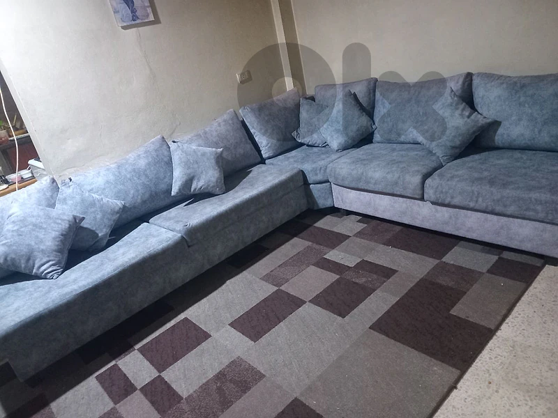 طقم قعده زاويه ٥ قطع موجوده عاليه سعرا منهي ٢٠٠$