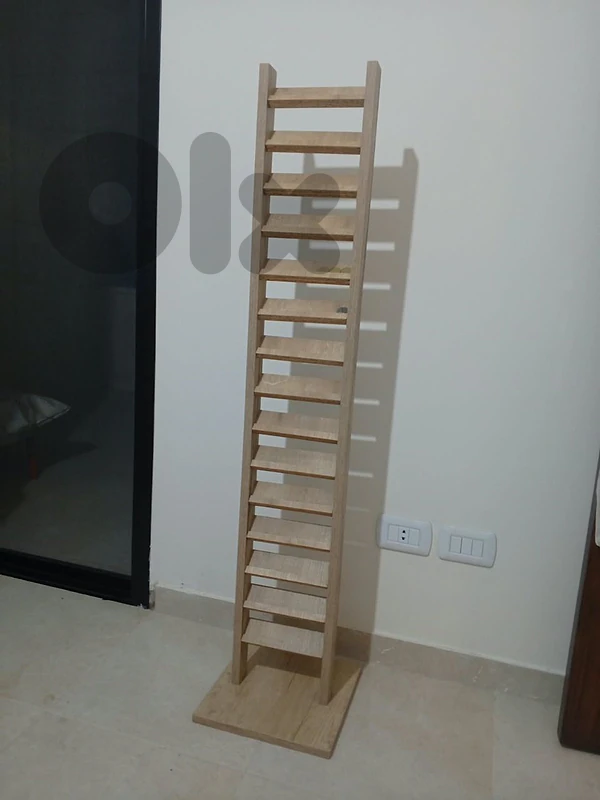 ستاندات عرض عملات للبيع