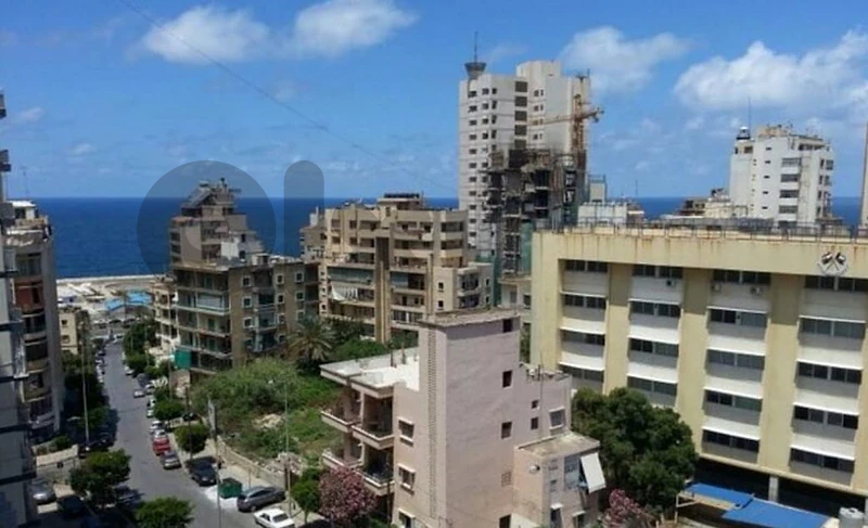 RA26-5502 Apartment for Rent in Ras Beirut | 200 sqm
