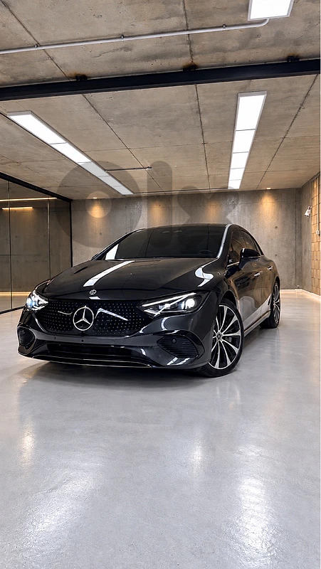Mercedes-Benz EQE 2023 350 +