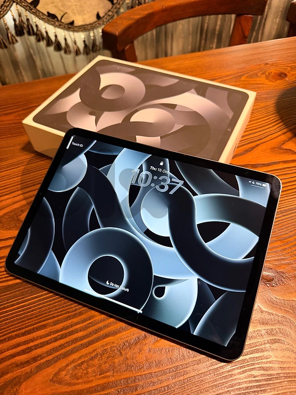 Ipad air 5th generation 64gb Ipad air 5th generation 64gb