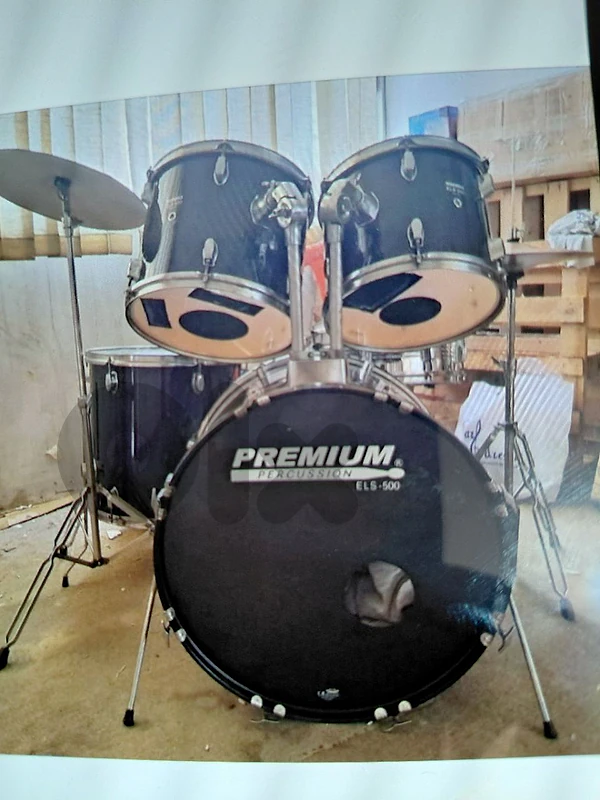Drums