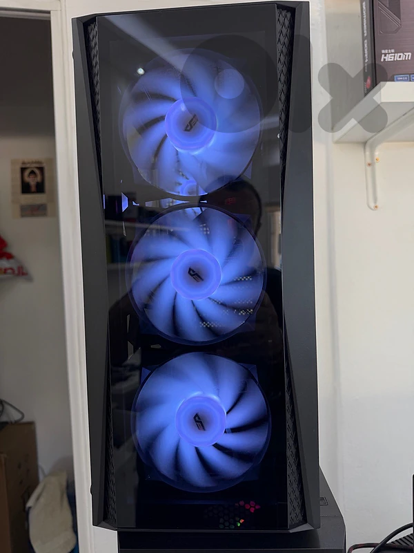 Desktop gaming core I5 12400F RAM 16 GB SSD 512 VGA 2060 ULTRA 8GB Desktop gaming core I5 12400F RAM 16 GB SSD 512 VGA 2060 ULTRA 8GB