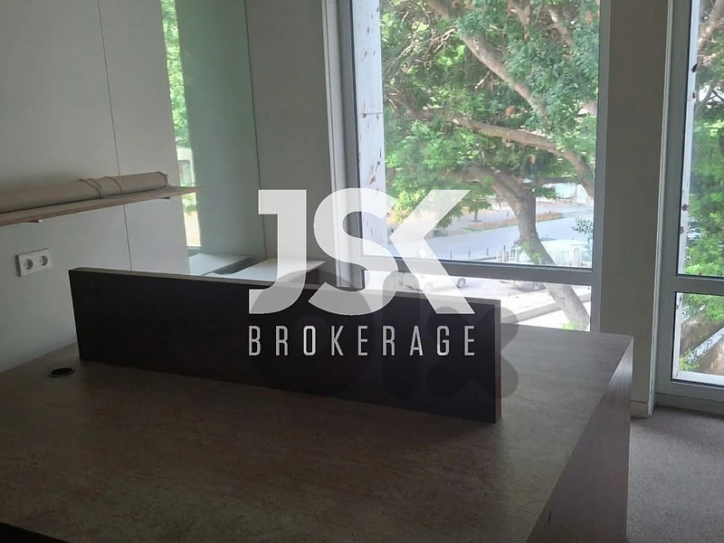 L22995 Core & Shell Office For Rent in Down Town