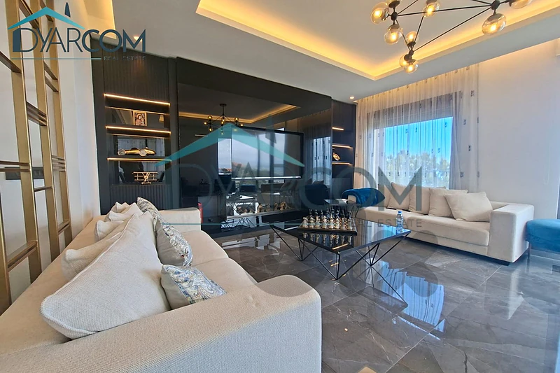 DY3965 - Halat Furnished Apartment with Terrace for Sale!