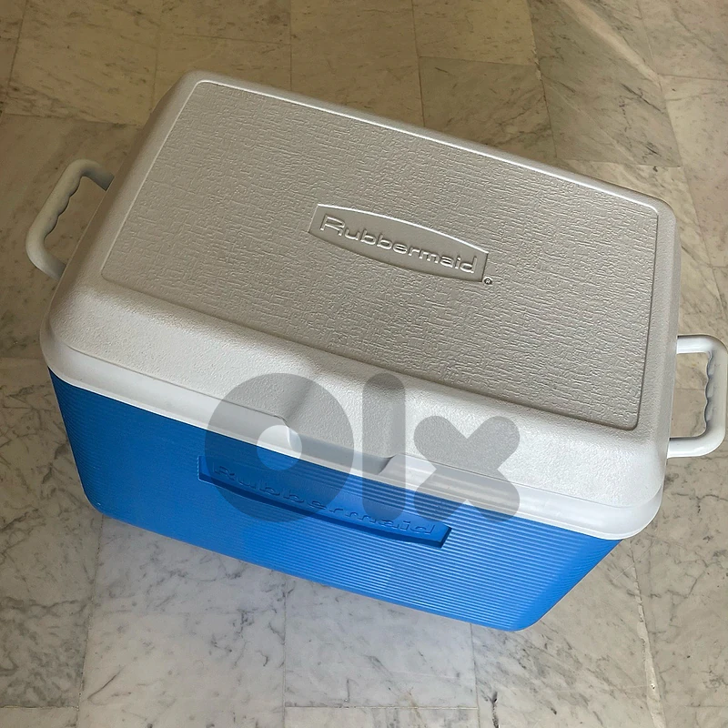 Rubbermaid Victory Cooler