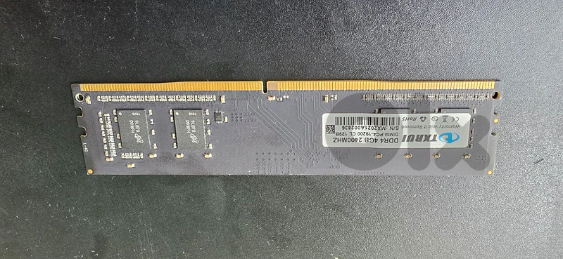 DDR4 4GB RAM