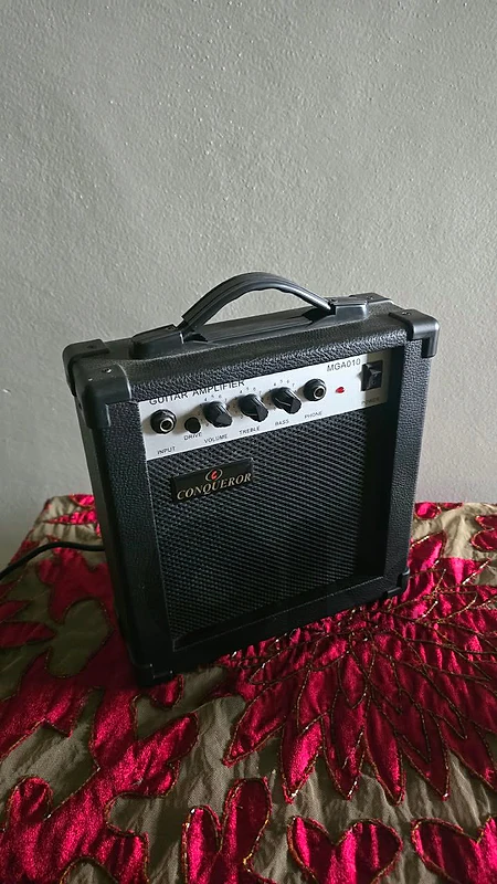Conqueror MGA010 Guitar Amplifier