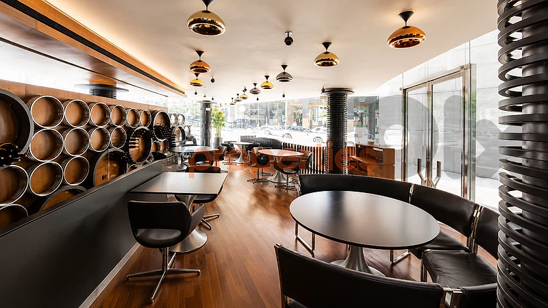 Restaurant For Sale In Achrafiye مطعم للبيع في الأشرفية CPBPK134