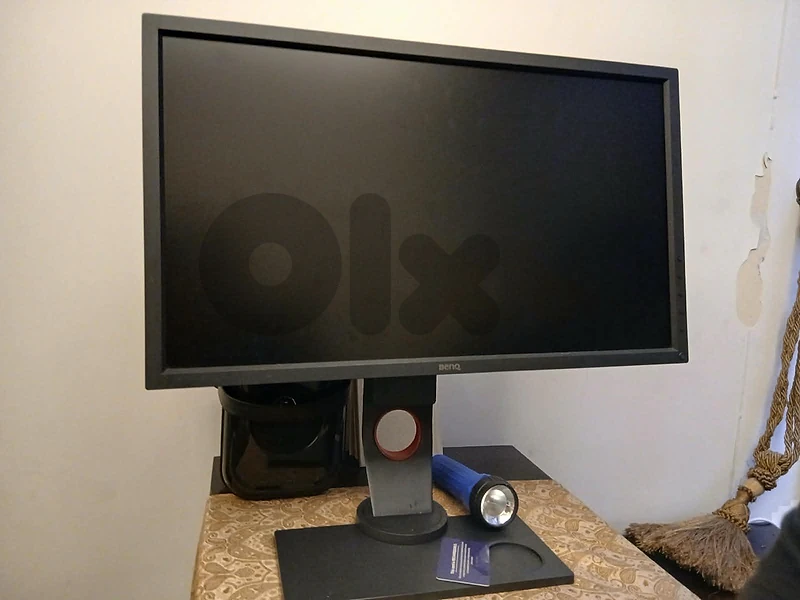 gaming monitor