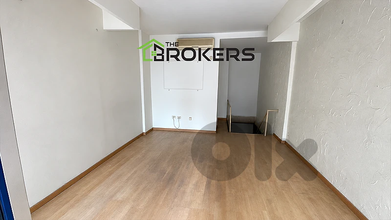 Shop for rent in badaro محل للايجار في بدارو