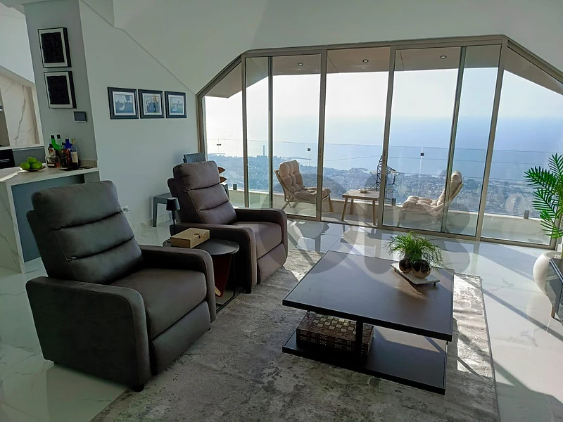 Recliner     ليزي بوي مريح جدا