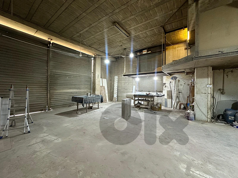 Warehouse for sale in Nahr El Mot -  مستودع للبيع في نهر الموت