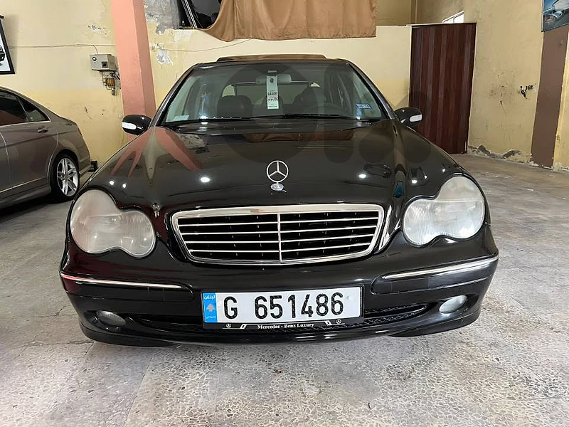 Mercedes-Benz C230 2004