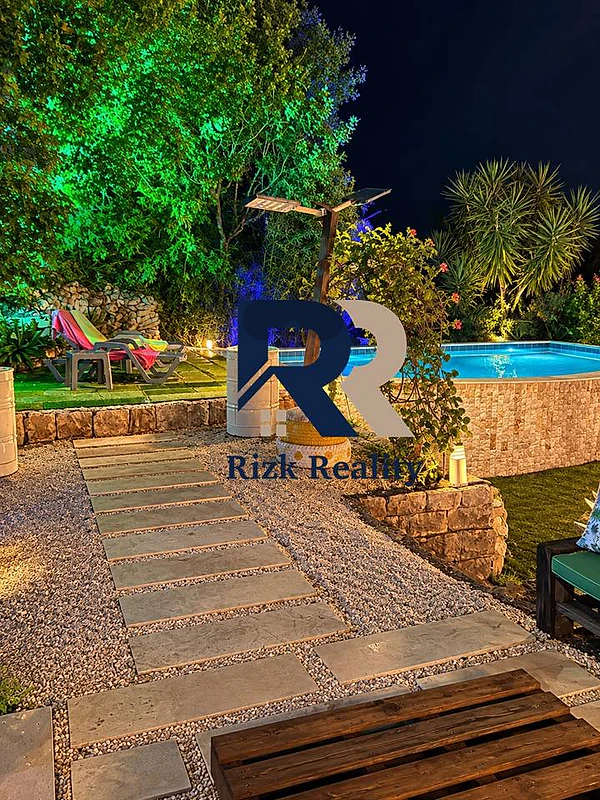 GUESTHOUSE FOR SALE | KOUR, BATROUN