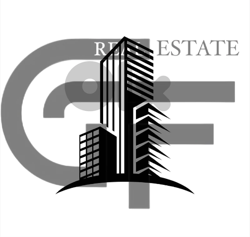 Building For Sale in Downtown - prime location