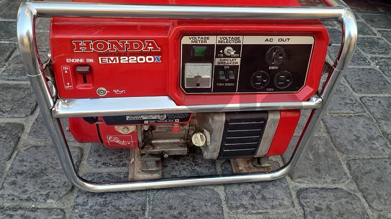 Honda Generator Portable EM 2200 10AMP