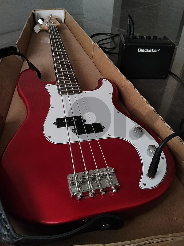 4-String Smiger Electric Bass Guitar