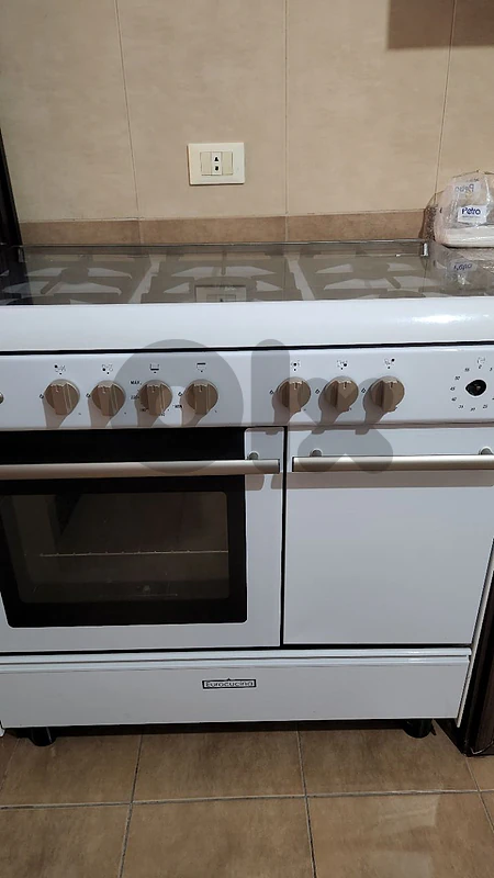 Electronics 650$