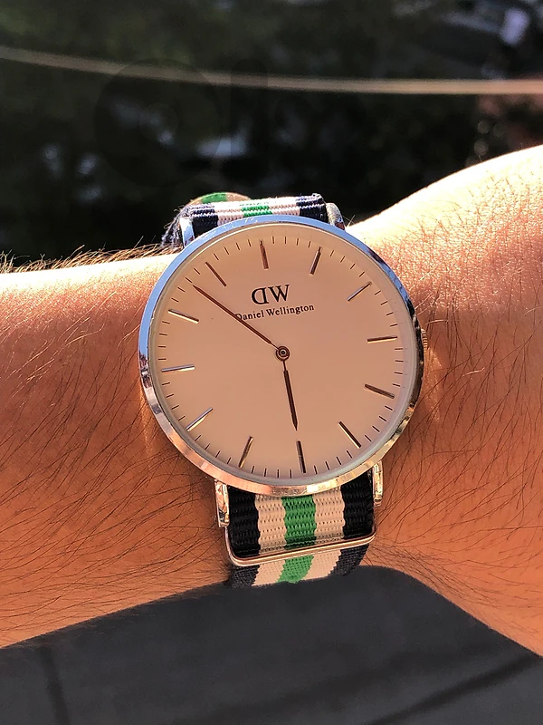 DW ORGINAL WATCH like new