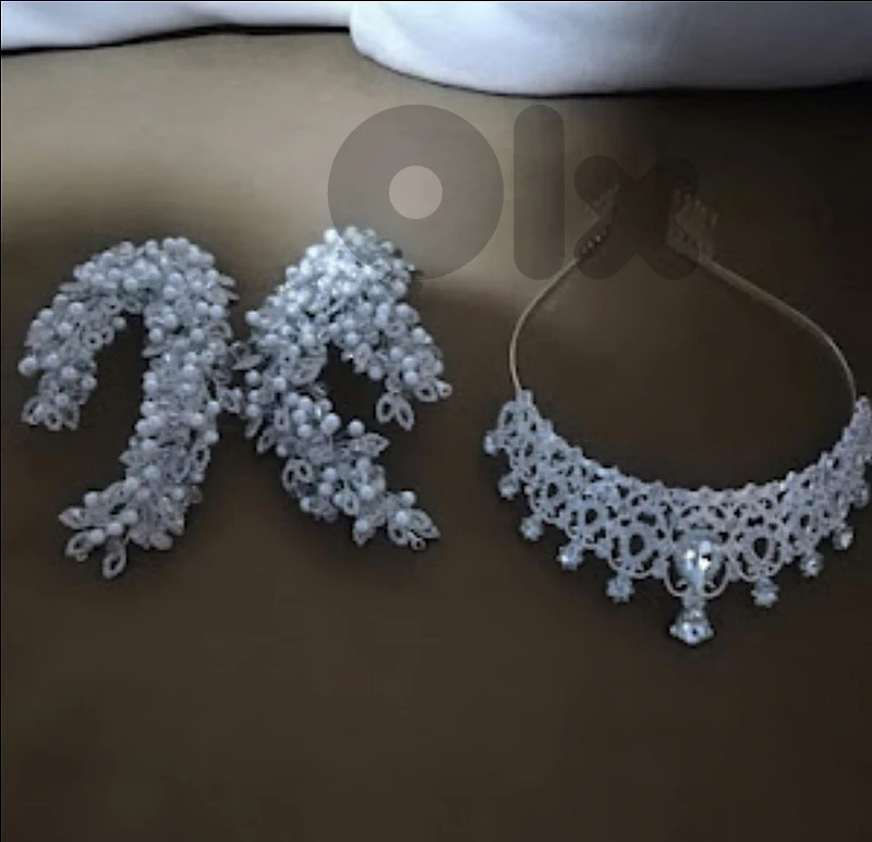 bride accessories