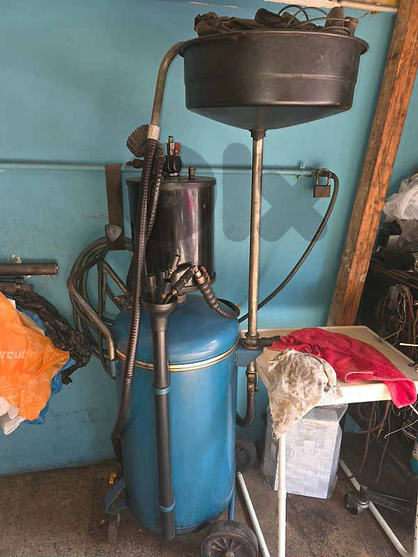 Pneumatic Waste Oil Extractor and Drainer