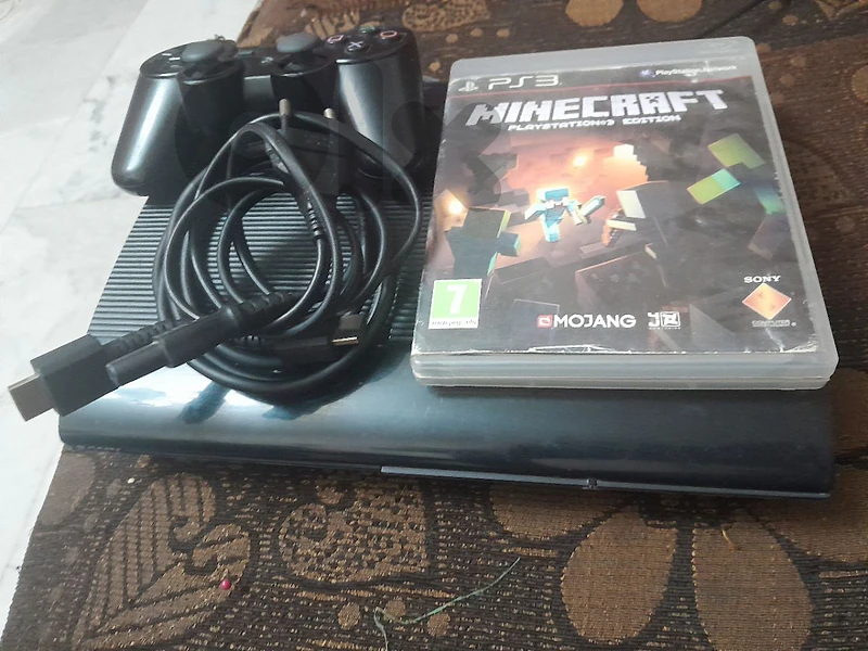 Used PS3 Super Slim Hacked 465GB + 34 Games