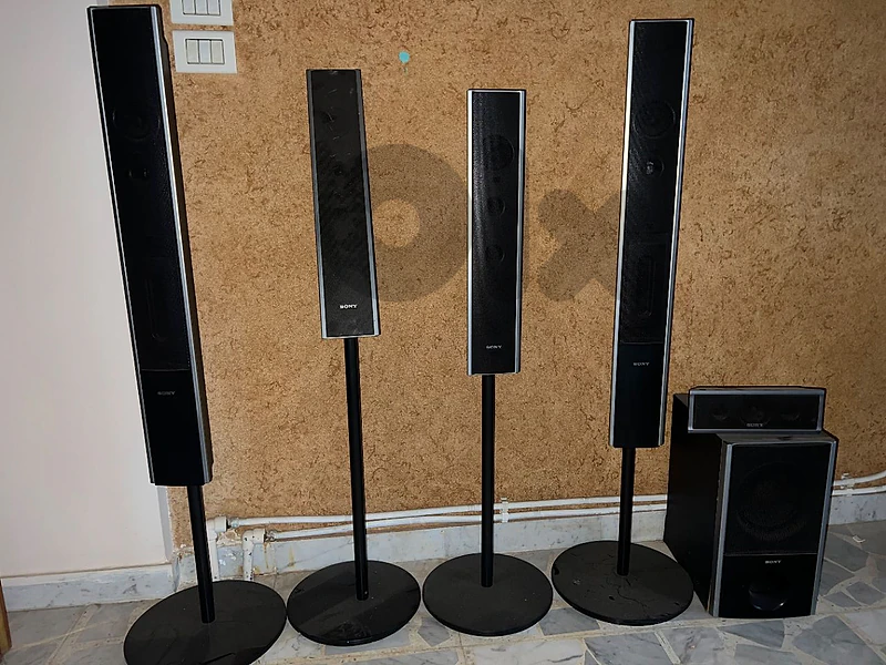 lG speakers