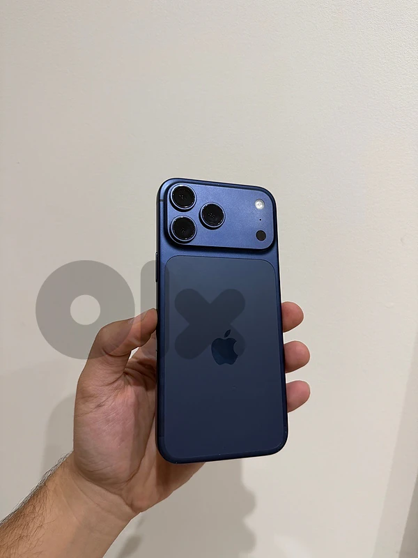 used iphone 17 pro max 1tb blue