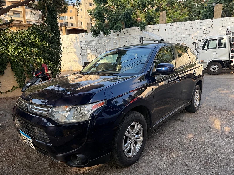 Mitsubishi Outlander 2014 4WD