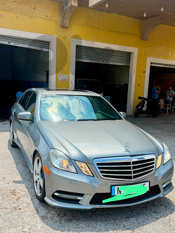 Mercedes-Benz E-Class 2010 .
