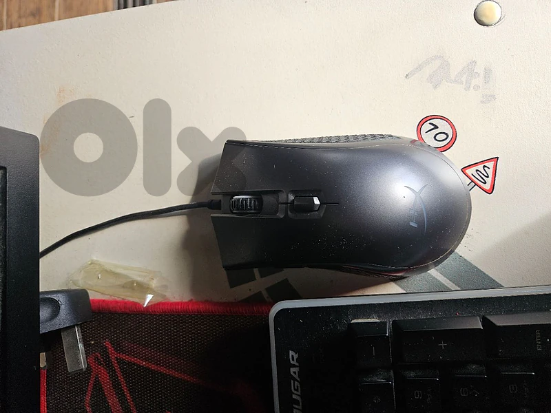 كمبيوتر 8700 i7 مع شاشة lg