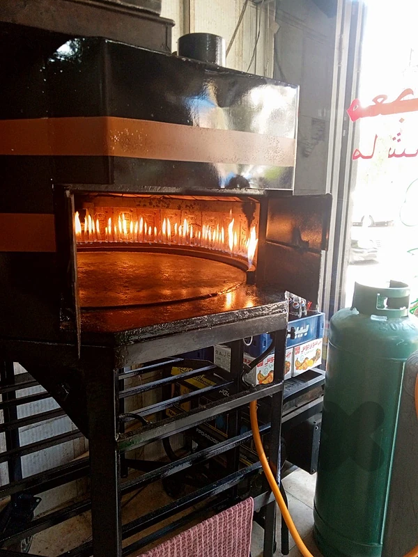 فرن منقوش جديد