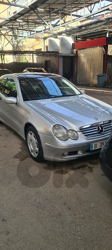 Mercedes-Benz 200 Series 2003 c200 compresser Mercedes-Benz 200 Series 2003 c200 compresser