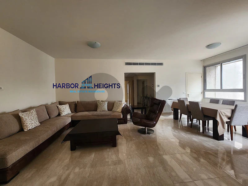 Apartment for rent in Achrafieh - شقة للإيجار في الأشرفية