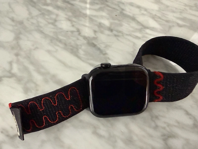 Apple Watch Series 11 46mm, Jet Black