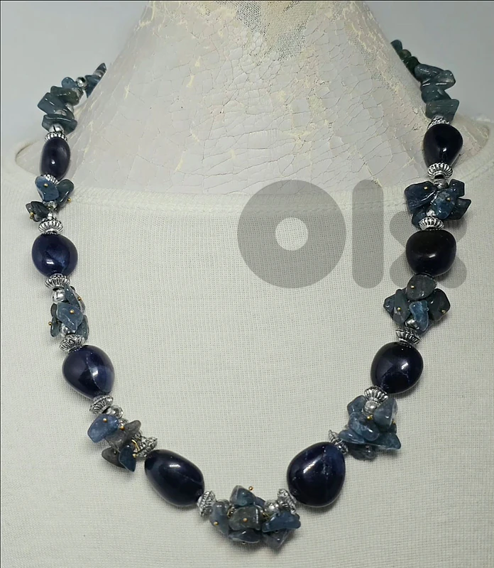 30$ Vintage Deep Blue Iolite Gemstone Chunky Necklace