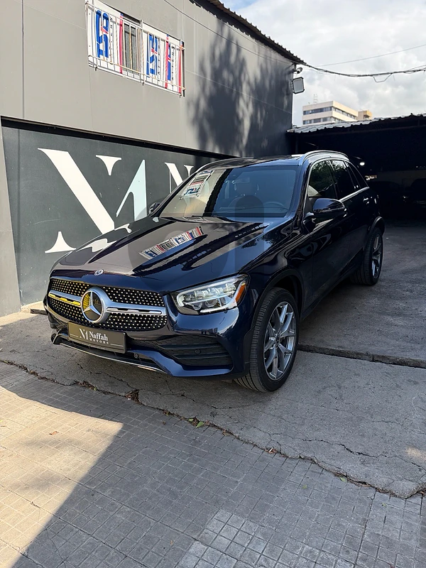 Mercedes-Benz GLC-300 4matic 2020 Clean Carfax,Factory Paint!