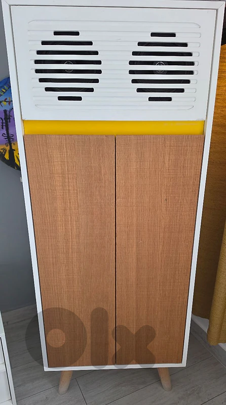 made in Italy - cabinet with stereo