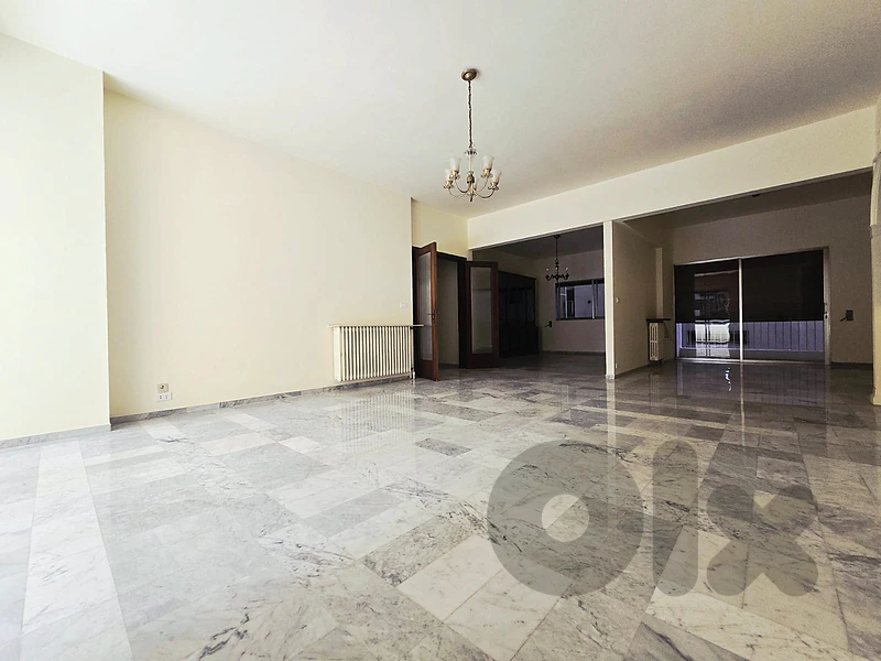 ZE26-5506 Apartment for Rent in Clemenceau, Beirut | 240 m | Mid Floor