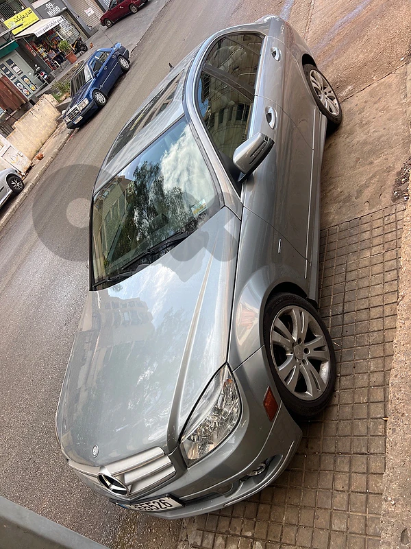 مرسيدس بنز آخر 2011 مرسيدس C300