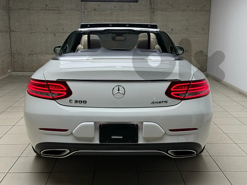 Mercedes-Benz C 300 AMG 4matic Clean carfax