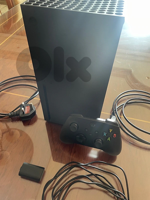 XBOX SERIES X 1TB - FULL ORIGINAL BUNDLE FOR SALE