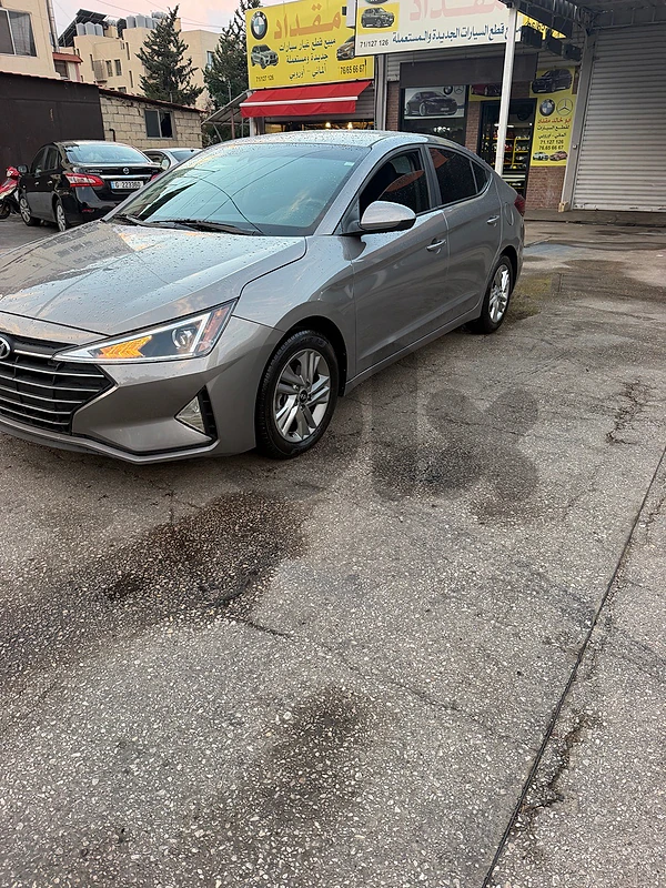 Hyundai Elantra 2020 2020