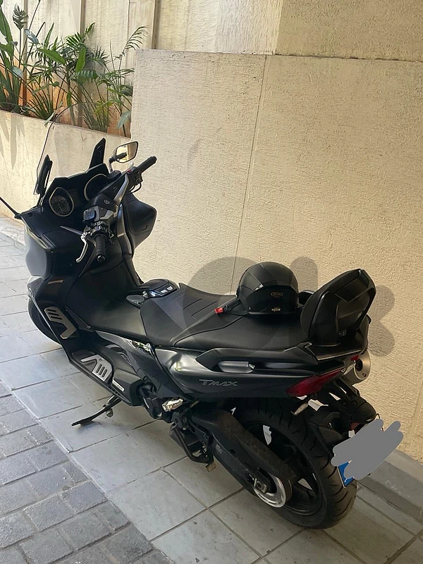 moto T max